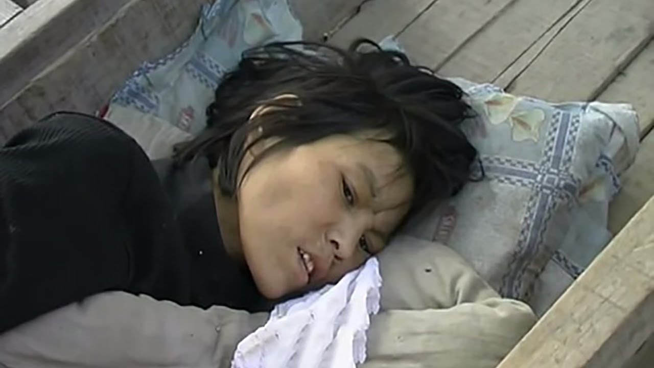 中国第一个伸进艾滋病村的镜头，一家五口四人感染，惊恐绝望！