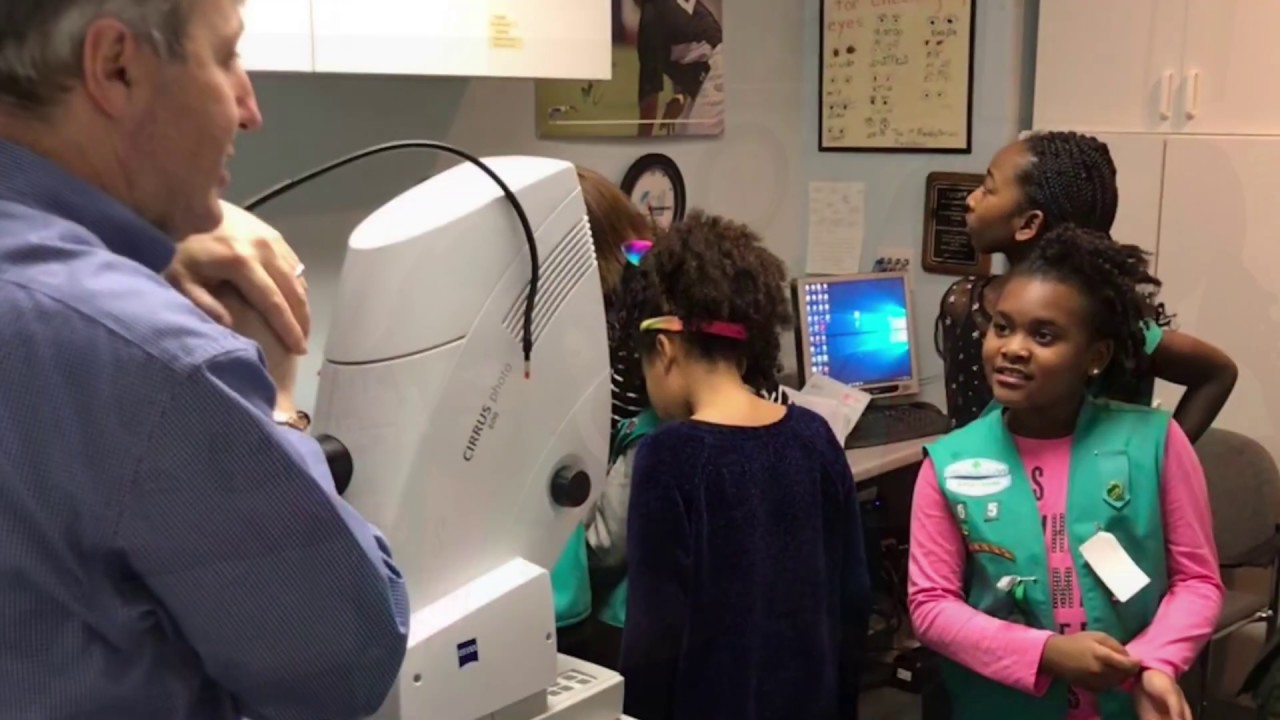 Vision Awareness Girl Scout Fun Badge - Office visits