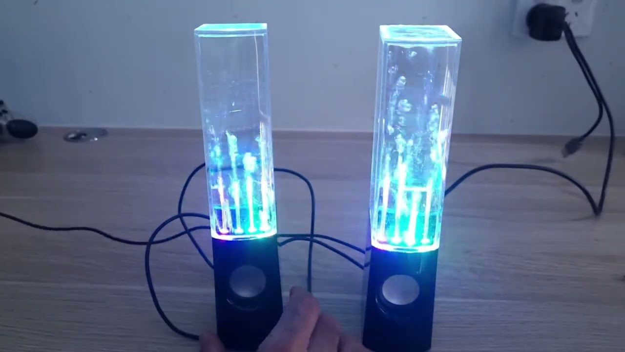 LED Light Dancing Water Fountain PC Speakers - A quick look and teardown