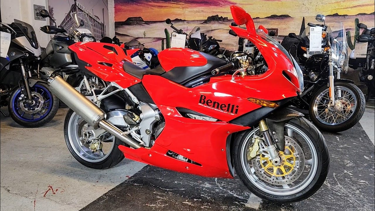 Benelli Tornado TRE 900 Novocento, with Arrow Exhaust ,Start up ,and walkaround, oh the fans
