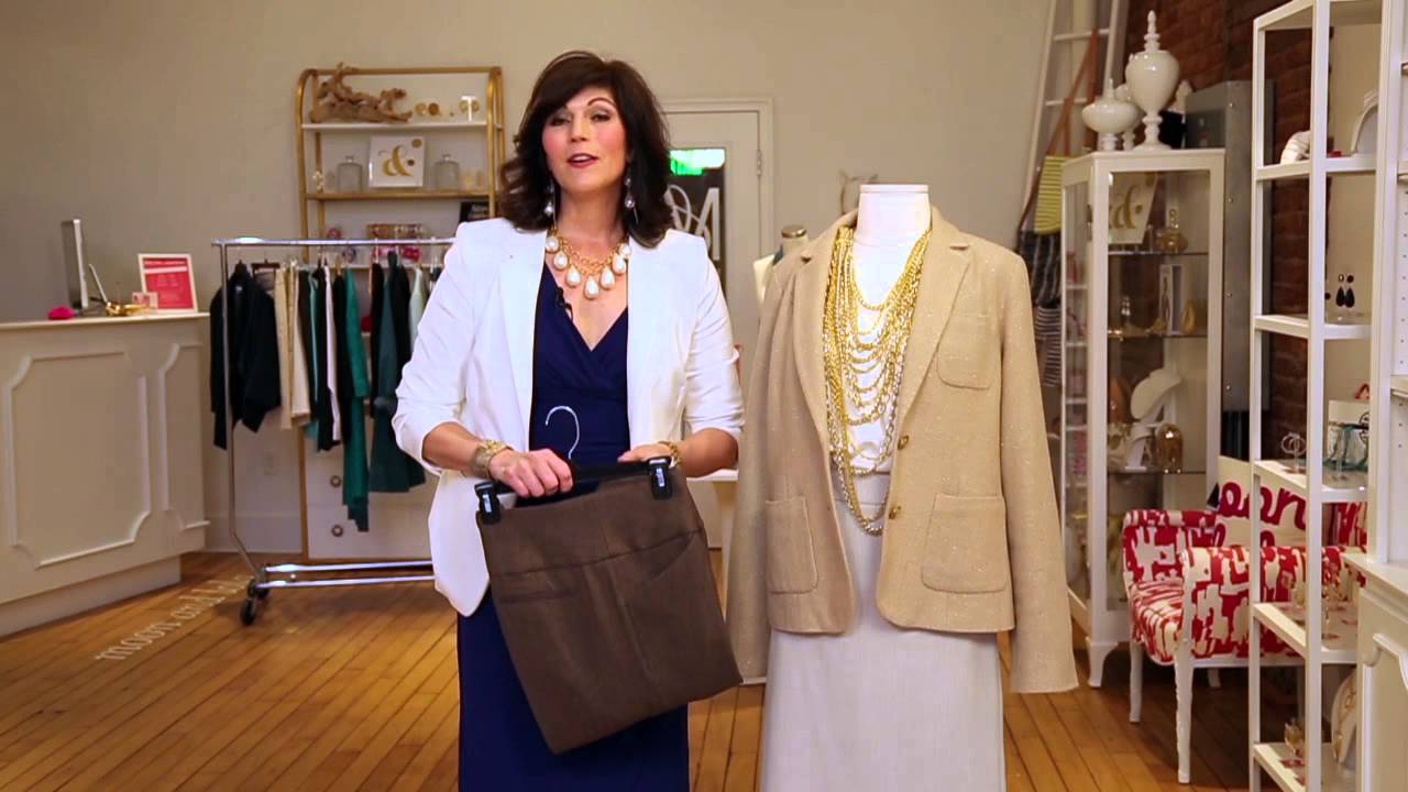The Types of Classic Suits for Women : Women's Business Fashion