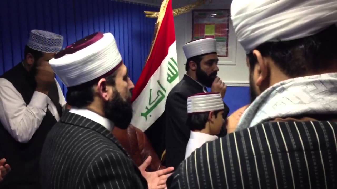 Chaadar Mubarak of Huzoor Ghous-e-Azam - Shaykh Sayid Hashimuddin Al-Gaylani Al-Baghdadi