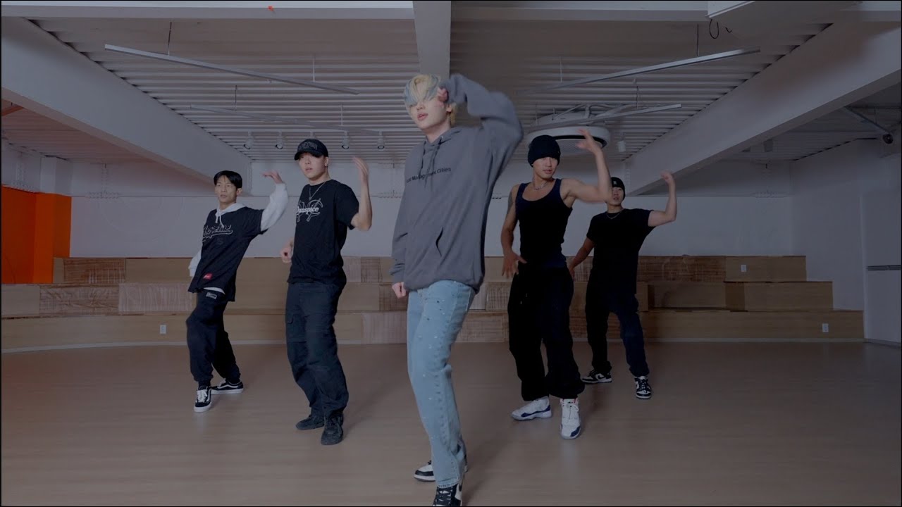 니엘 NIEL '궤도 (In your space)' DANCE PRACTICE VIDEO