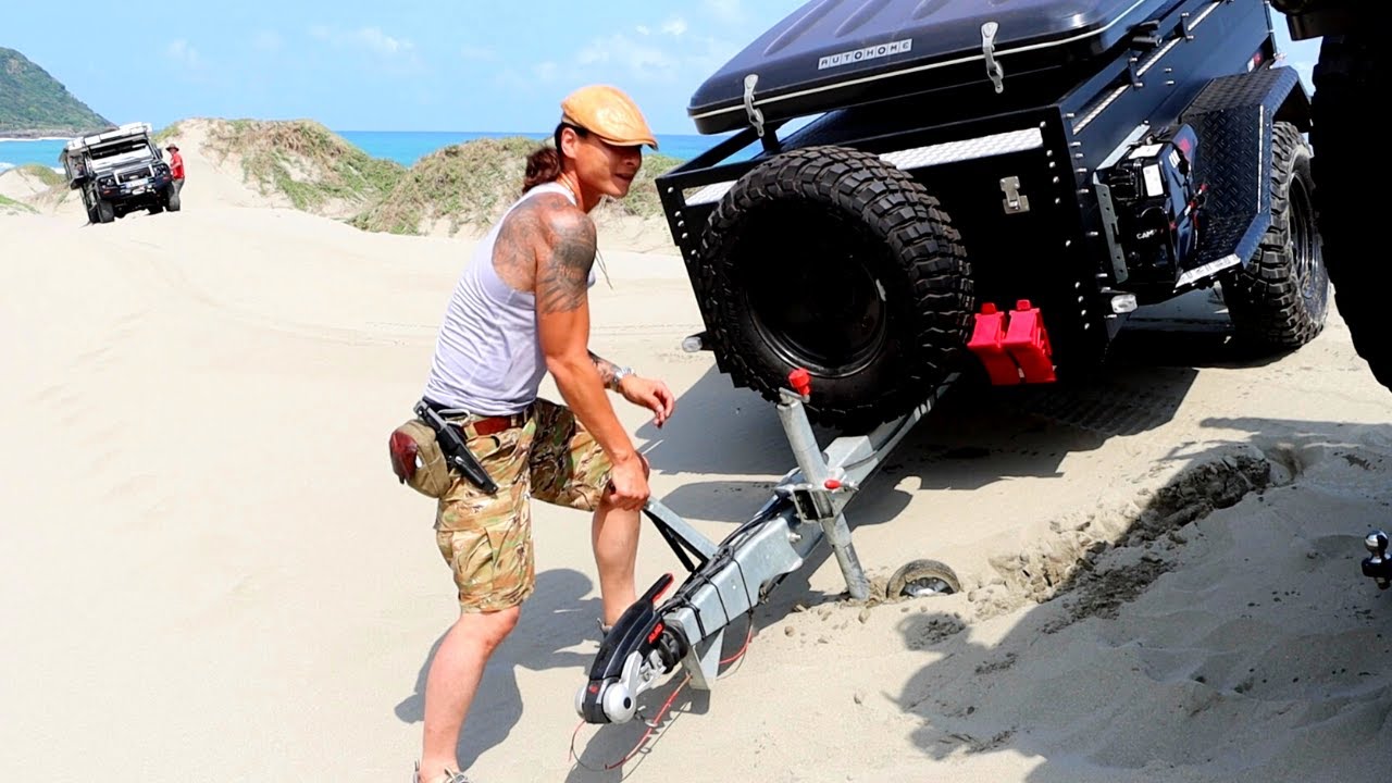 Land Rovers and Toyota's explore beautiful Taiwan beaches ❤️🇹🇼 美麗的台灣 Ep 166