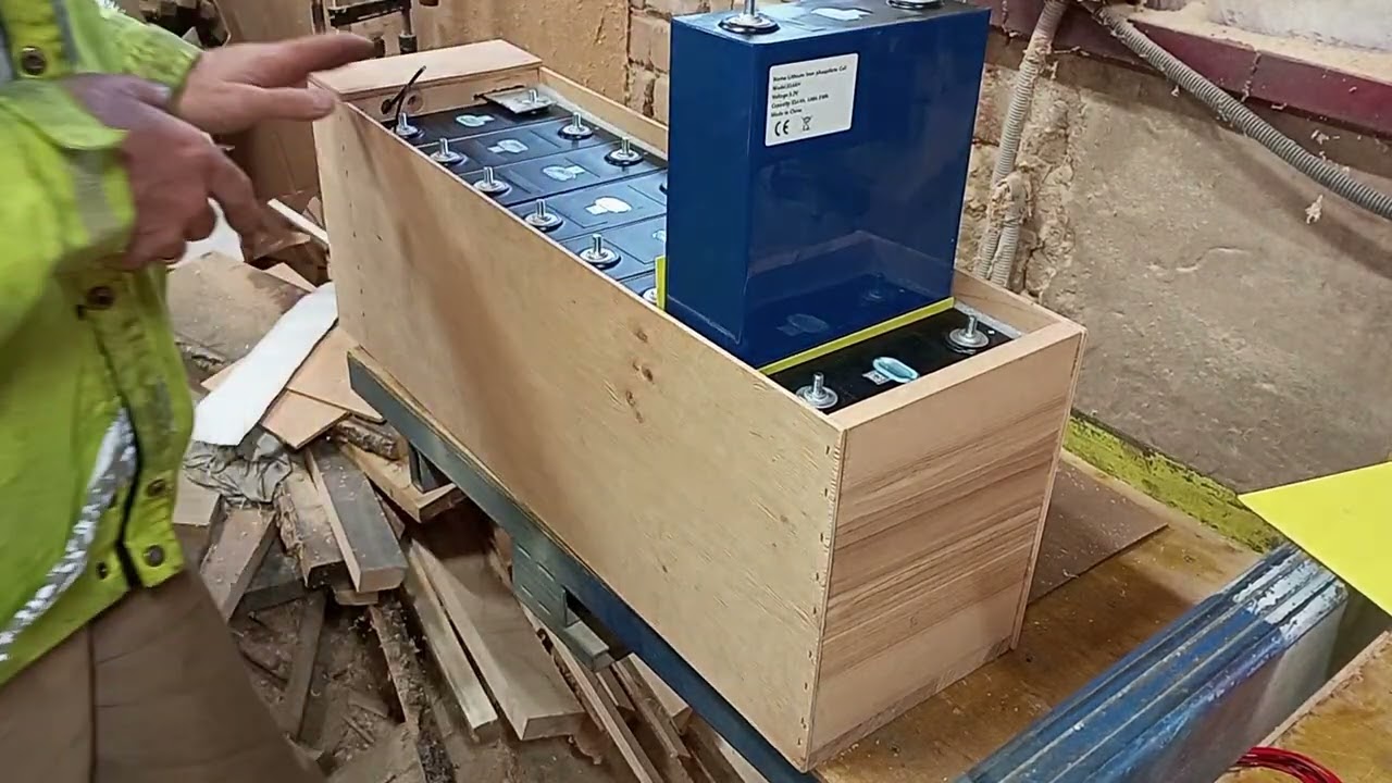 Збірка LiFiPo4  акумулятора 8S на 314А•год. Тепер відключення не страшні. 