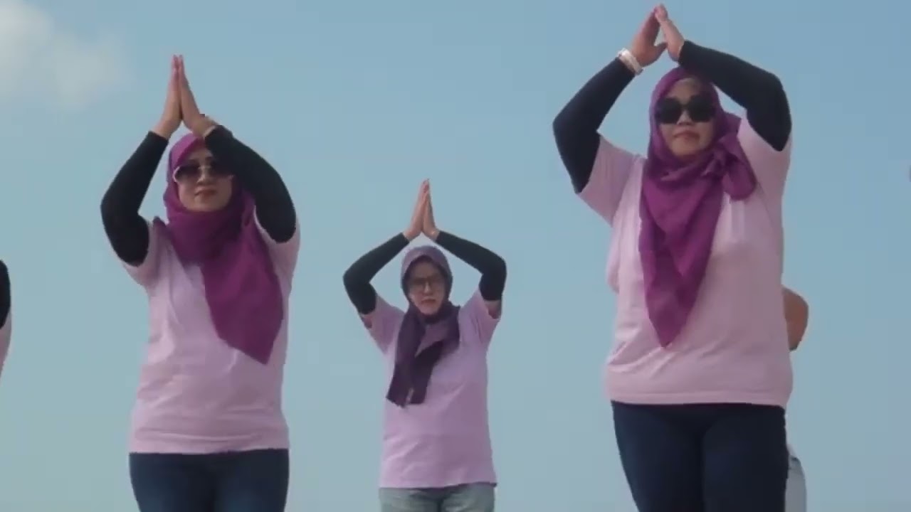 Senam kreasi bollywood mania/zumba dance fitness