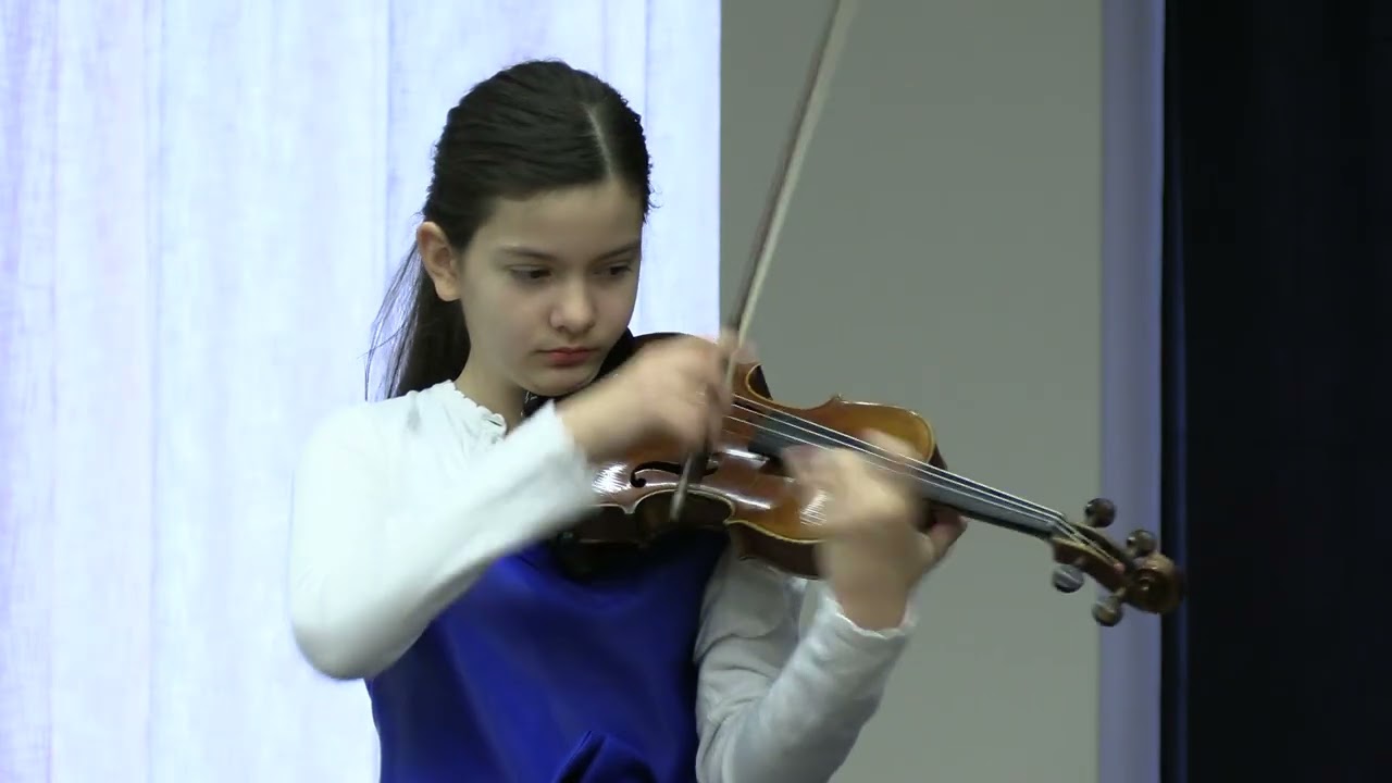 Lalo- Symphonie Espagnole (1st mvt) - Emilia Anastasijević Čikoš