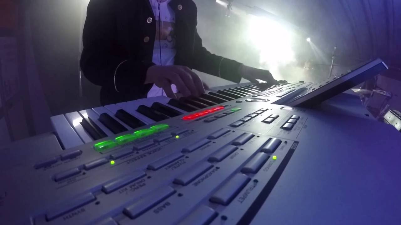 Banda Vip - Medley Tony Carreira - Keyboard Cam Live