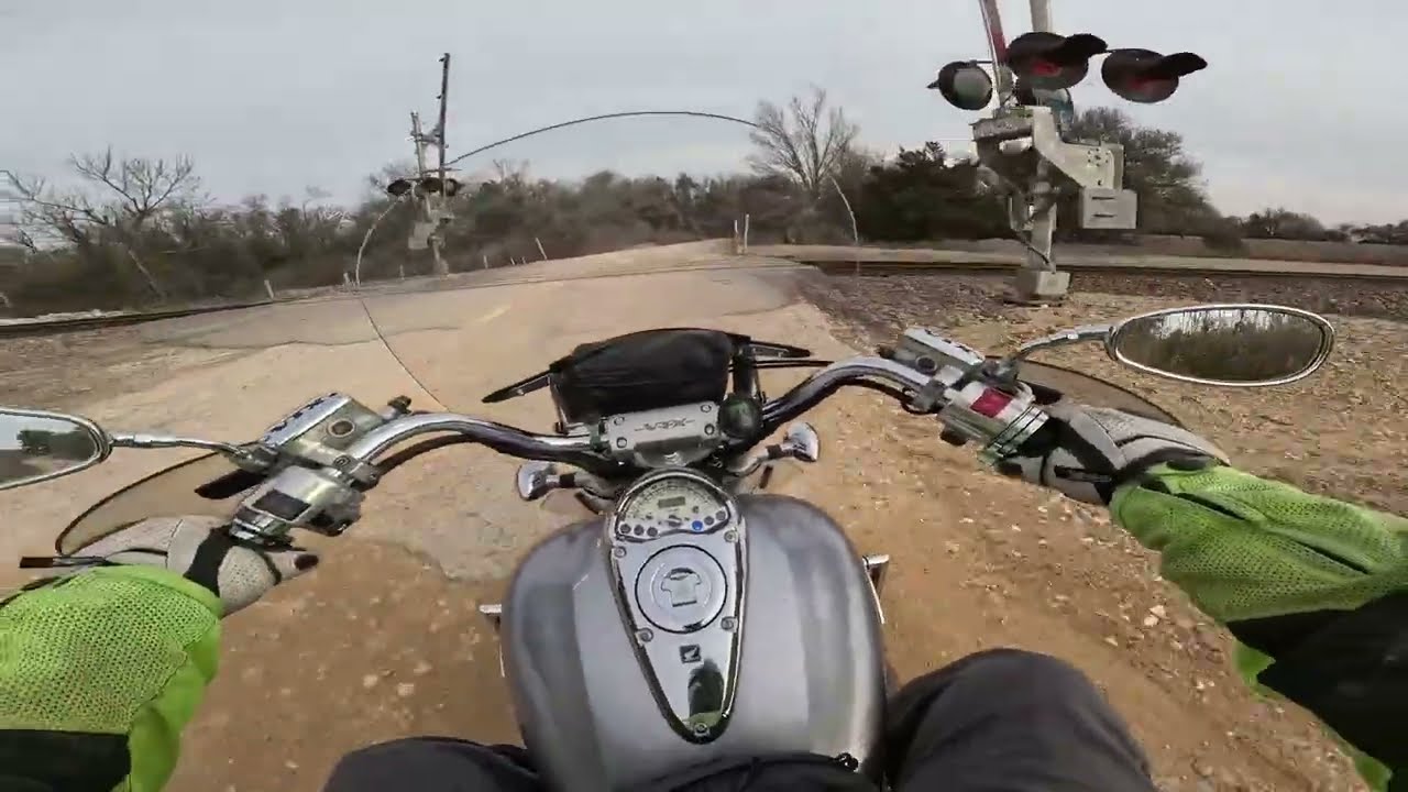 Honda VTX1800S | Texas Country Roads Morning Commute | POV Ride