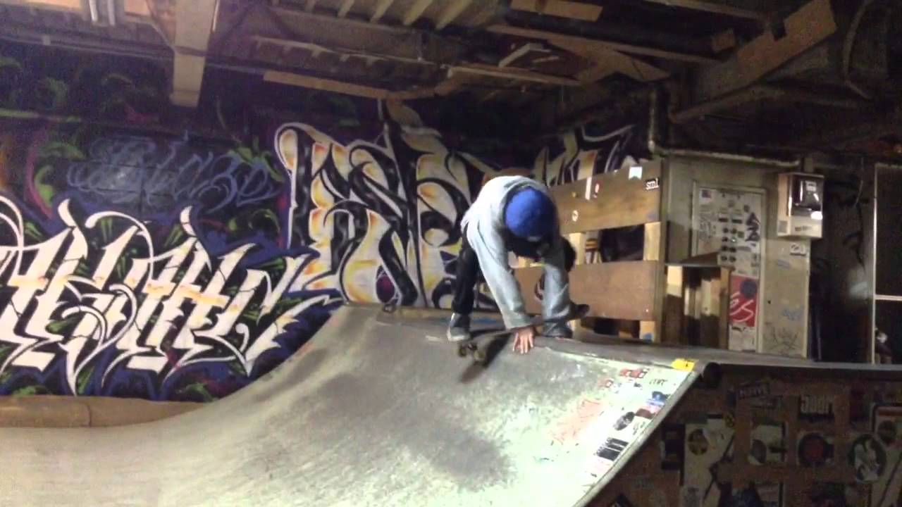BLAZE PIPE MINI RAMP