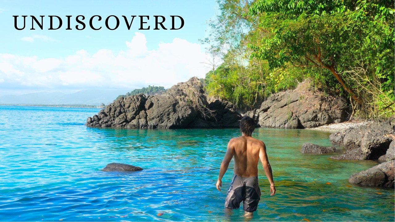 Don't Tell Anyone About This Hidden Beach In Costa Rica... 🇨🇷