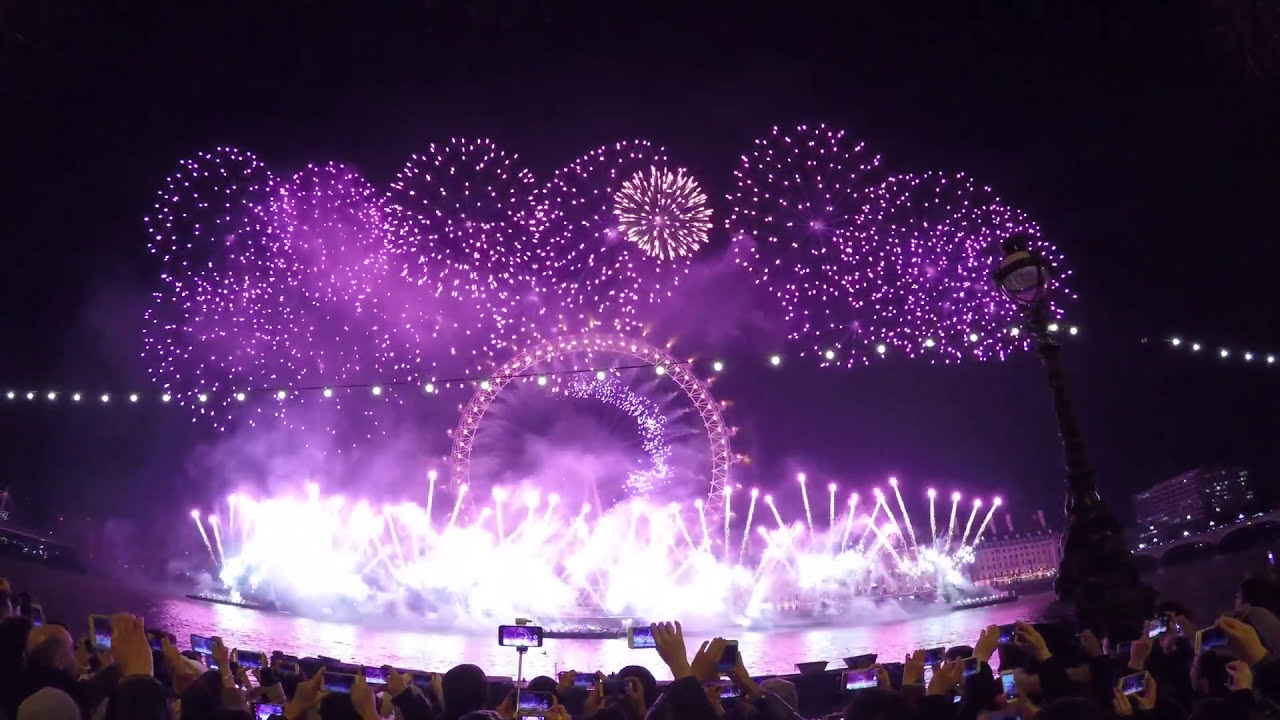 London Fireworks New Year 2017 - The Whole Evening Vlog