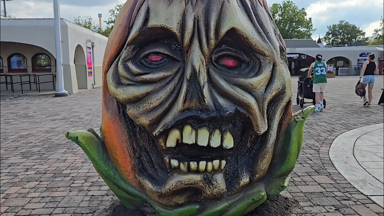 Daytime Walk Around Kings Dominion During Halloween Haunt - Doswell, VA. - September 2025