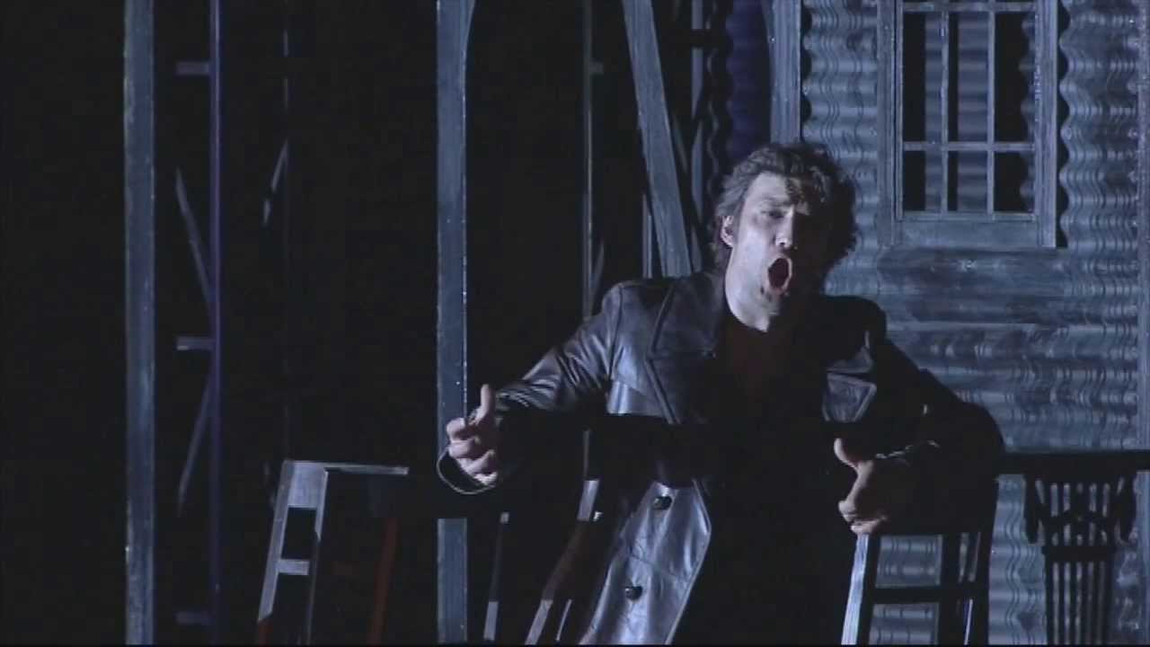 Jonas Kaufmann sings 