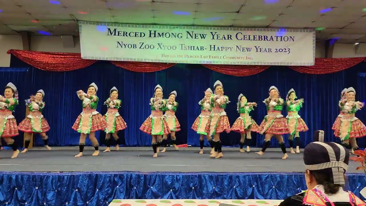 Merced Hmong New Year 2022-23, Dance Competition, Round 1 (Viv Ncaus Koom Siab)