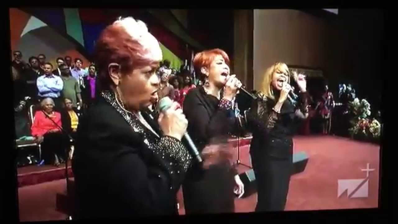 FULL: The Clark Sisters Pay Tribute To Andre Crouch