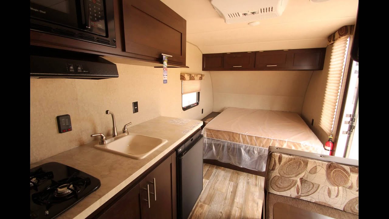 2016 Cherokee Wolf Pup 16FQ