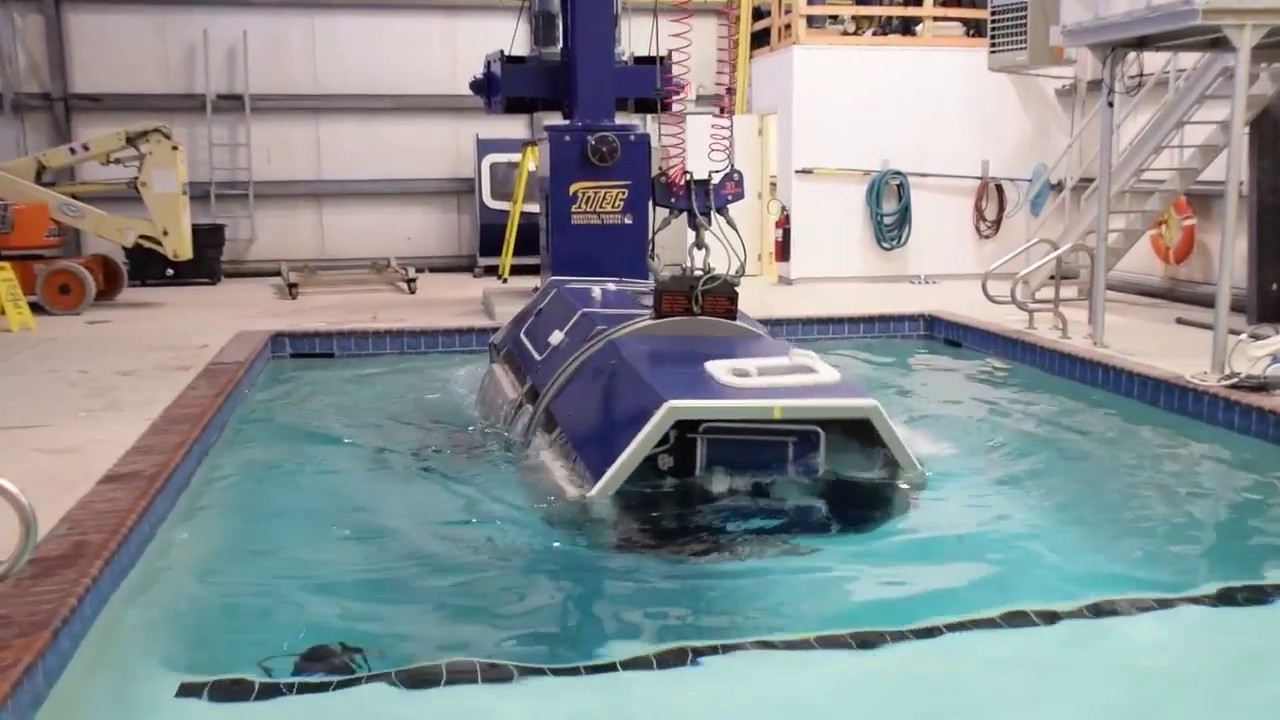 HUET Training - Offshore Helicopter Crash Simulation