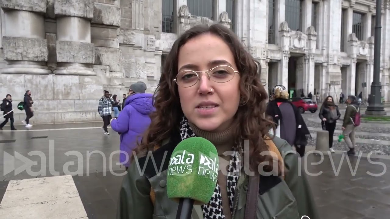 Milano, manifestanti pro Palestina: 