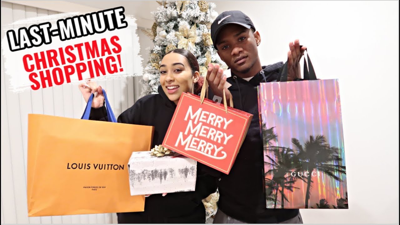 CRAZY LAST MINUTE CHRISTMAS SHOPPING! |VLOGMAS DAY 17