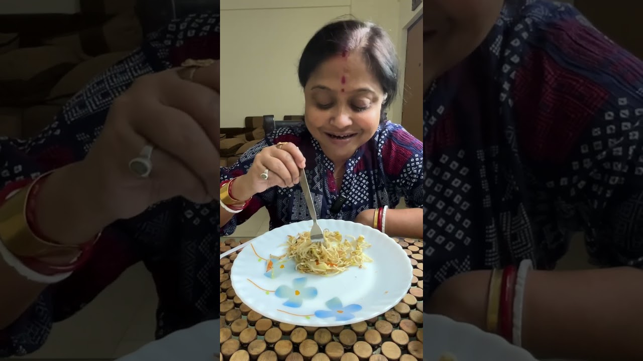 Dinner menu egg chowmin 