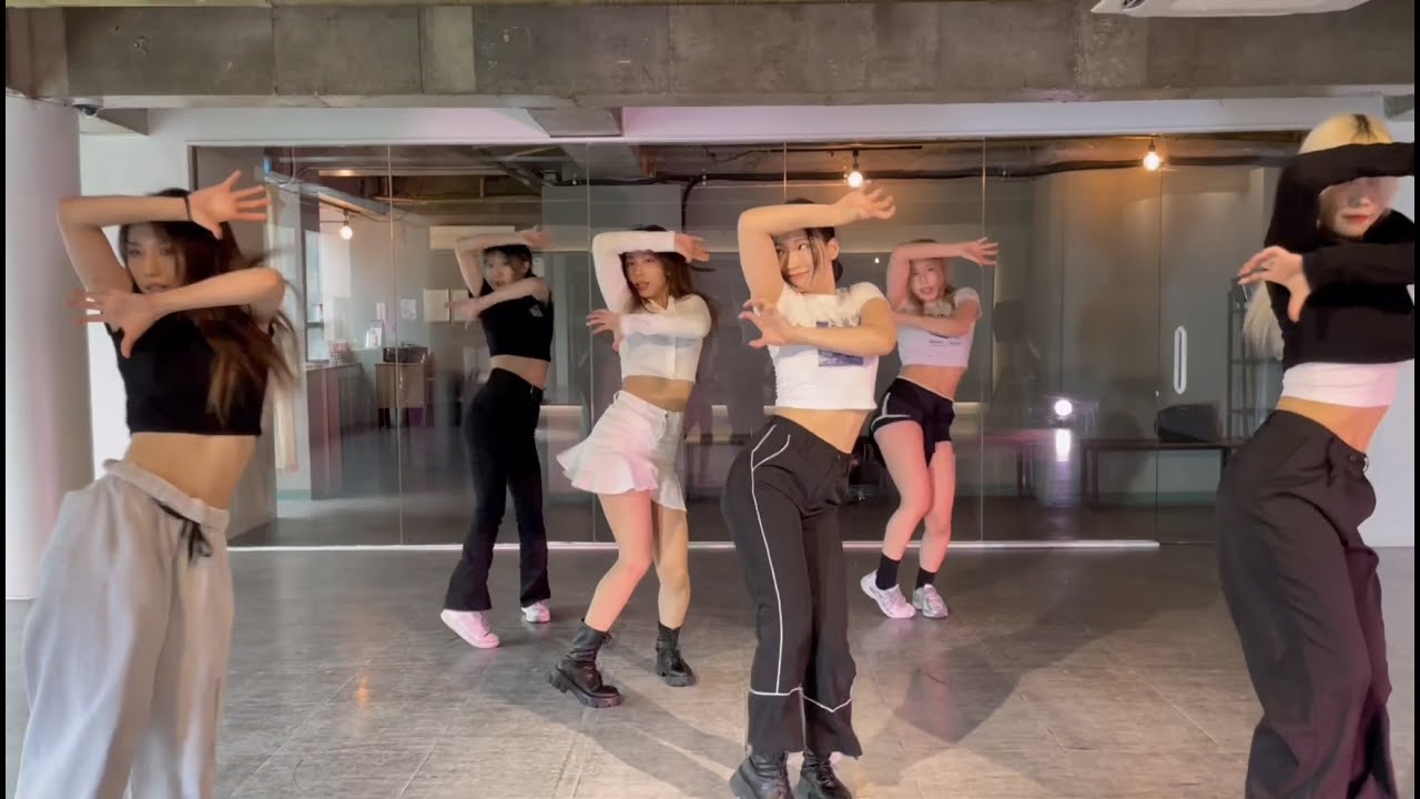 이세계아이돌(ISEGYE IDOL) - KIDDING (키딩) 안무가 버전 시안 영상 [ Original Choreographer's demo ]