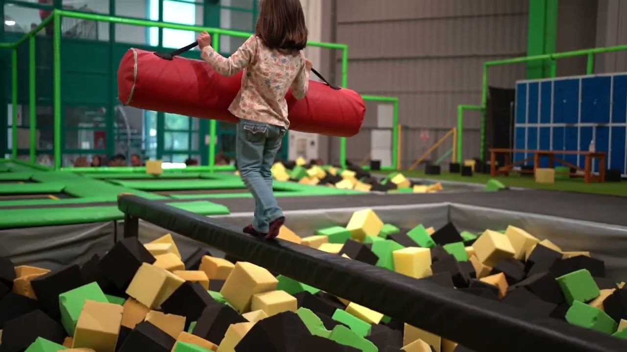 #juega #salta #Diviertete en Fun Jump