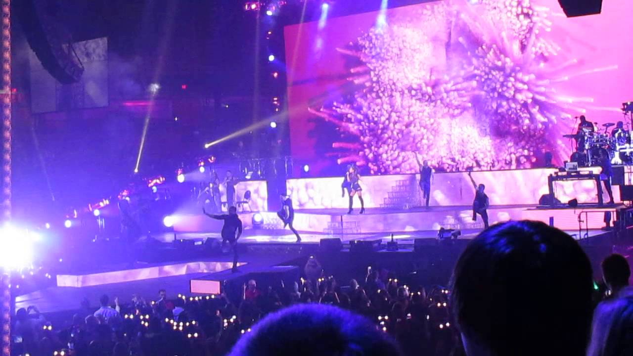 Ariana Grande - Bang Bang 3/7/15 Detroit