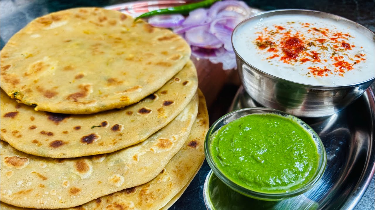 Tasty Mooli ke Parathe with Green Chutney 
