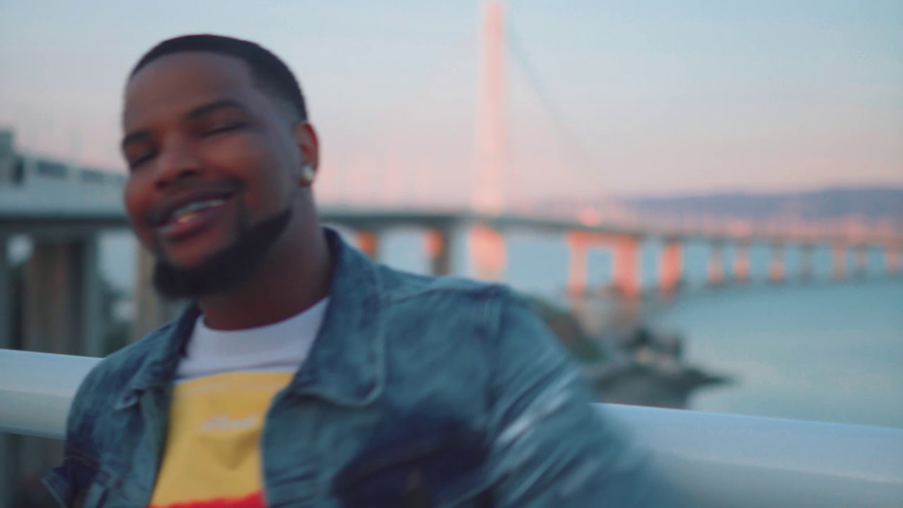 Rnb base WHOAA!  {Official video}