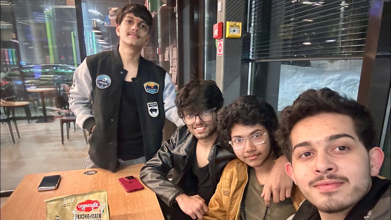 Nightout with boys❤️🫂in Russia 🇷🇺 