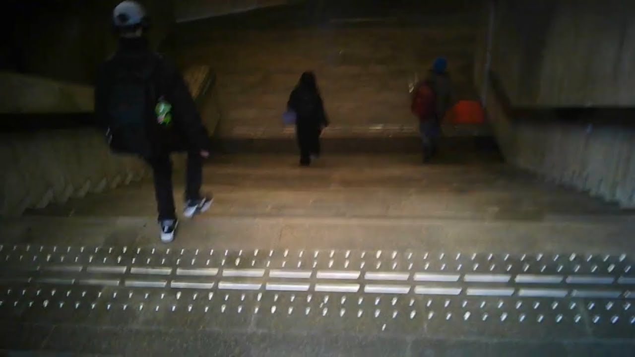 spycam 01 metrou