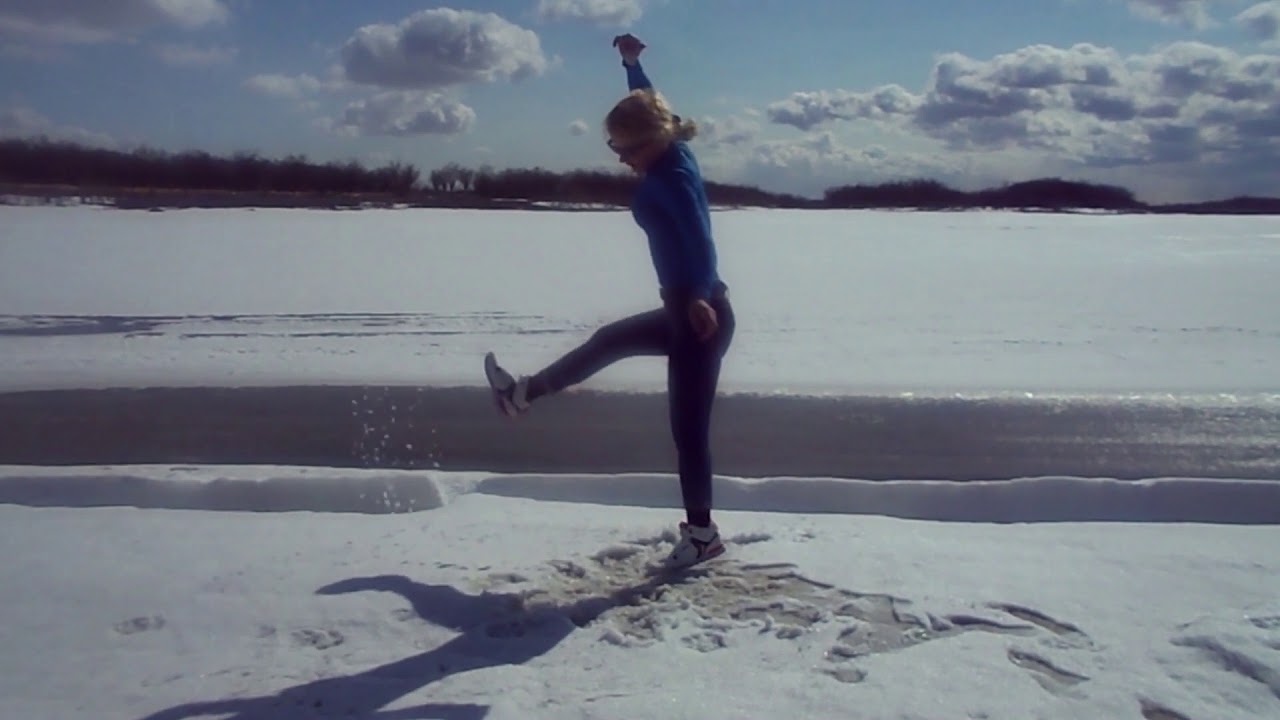 Рок-н-ролл на снегу "rock 'n' roll on the snow"