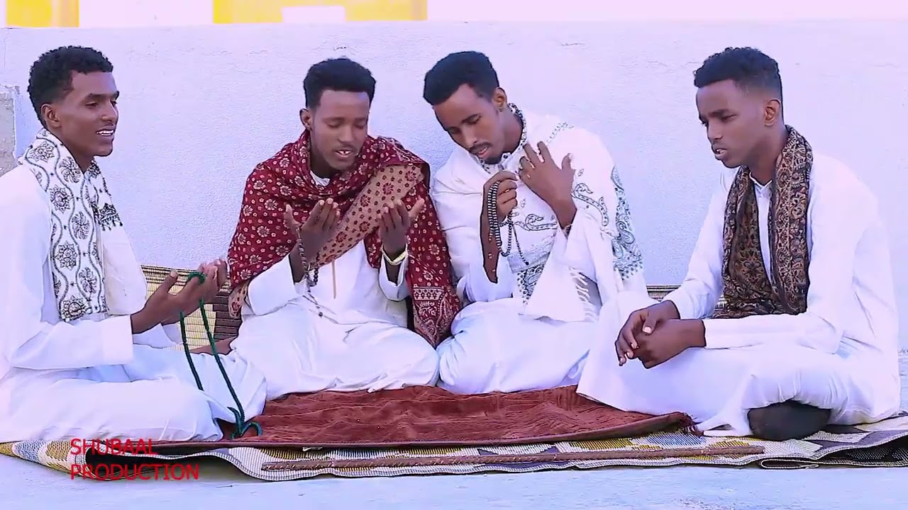 Qasiido macaan ramadaan kariim cabdallahi raamos iyo  axmed urur 
