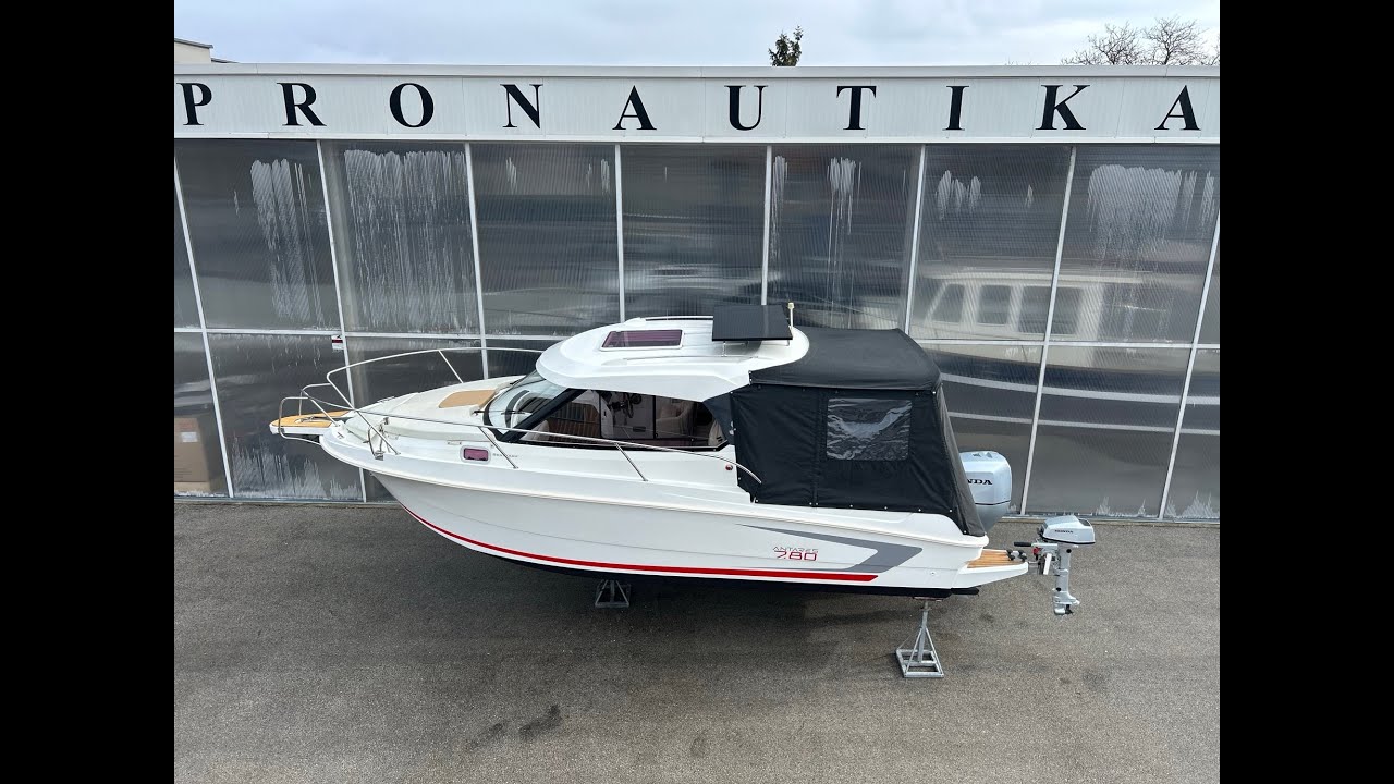 Beneteau Antares 780 HB for sale @pronautikacroatia 