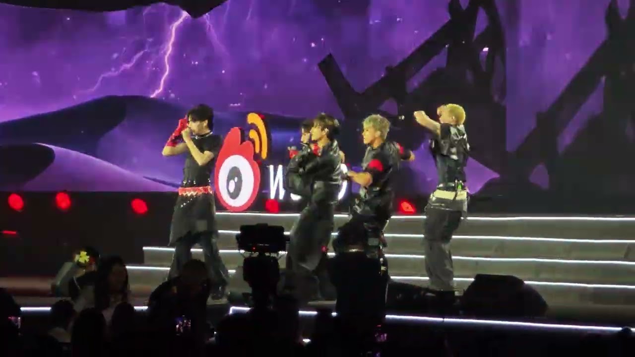 Perses : BODYGUARD @ Weibo Gala 2025 - Qsncc【4K 60FPS】