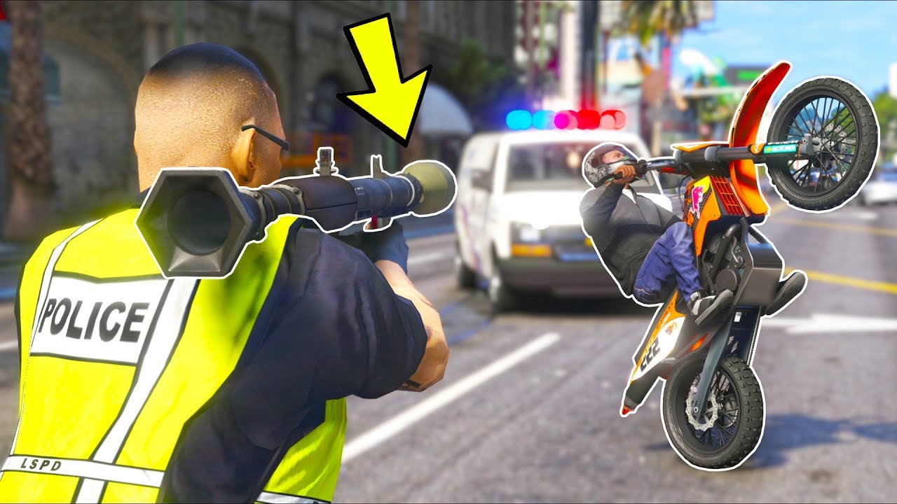 I gave ALL cops RPGs, can we survive?! (GTA 5 Mods - Evade Gameplay)