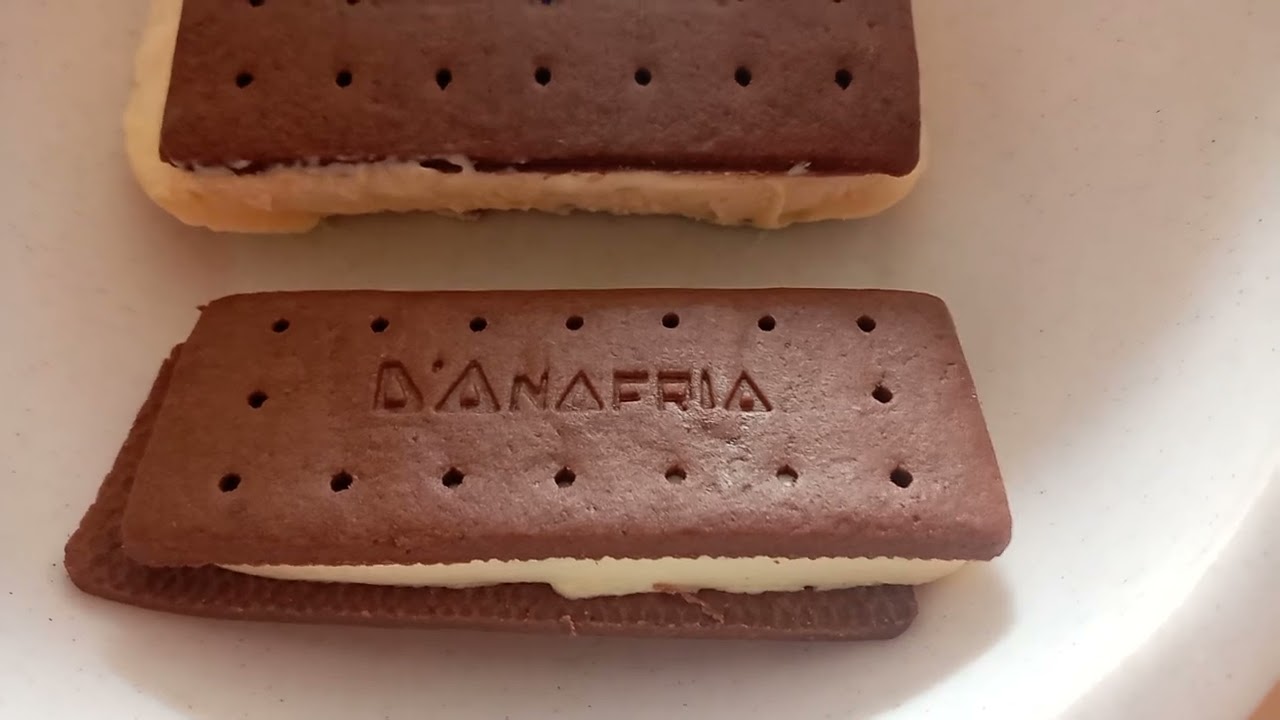 helado sandwich de vainilla con chocolate donofrio #vanillaicecream  25 february 2026