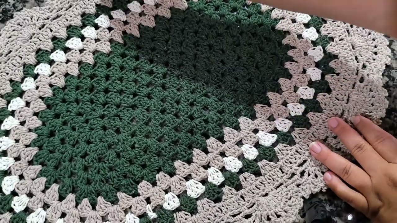 Trabalhos de crochê 🧶🧶🧶 jogo de banheiro #crochet #croche 