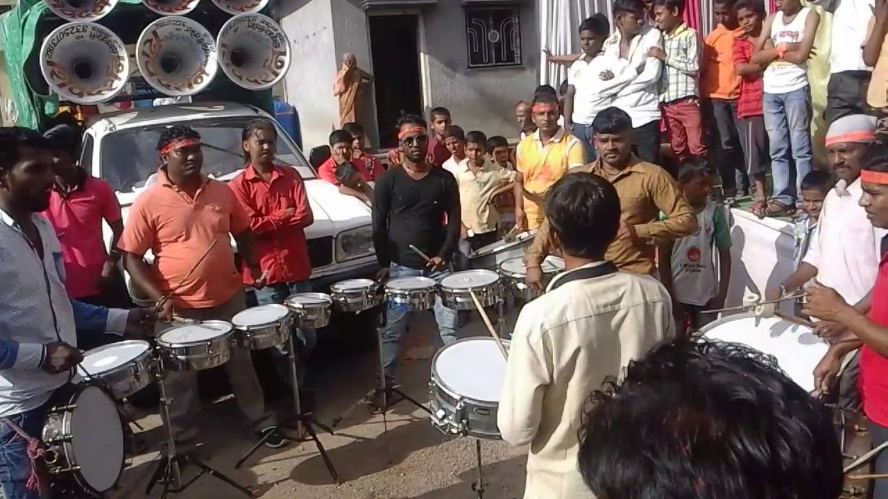 Shivdarshan banjo Nashik kawadi shivdarshan musical banjo group nashik 9765022084