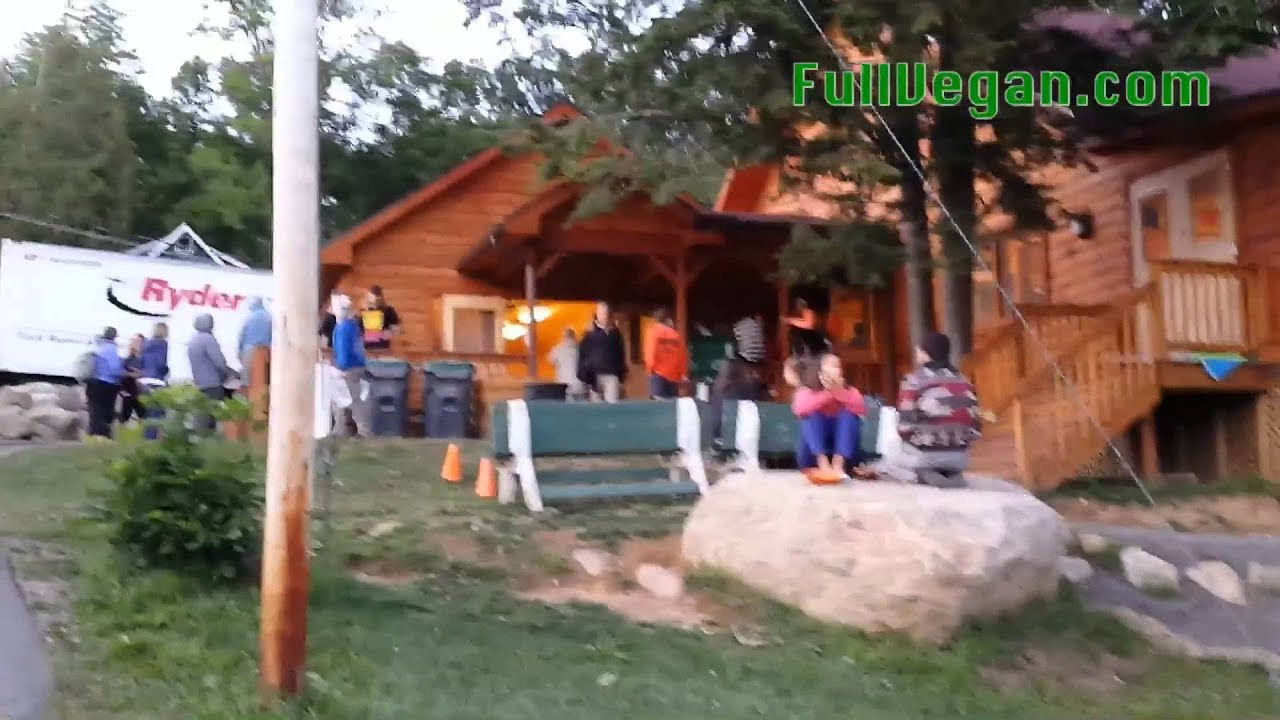 Welcome to the Woodstock Fruit Festival 2014