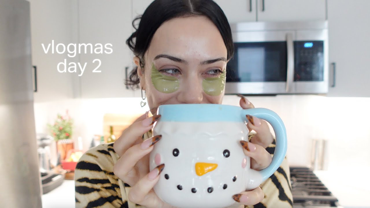 подстригла волосы, потому что мне было скучно... VLOGMAS ДЕНЬ 2 ❤︎