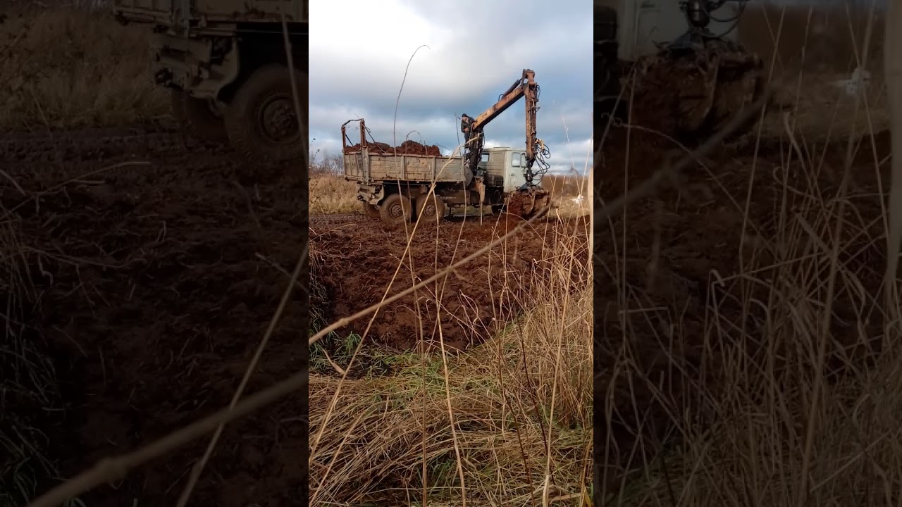 Погрузка навоза, ЗИЛ 131 с гидроманипулятором.