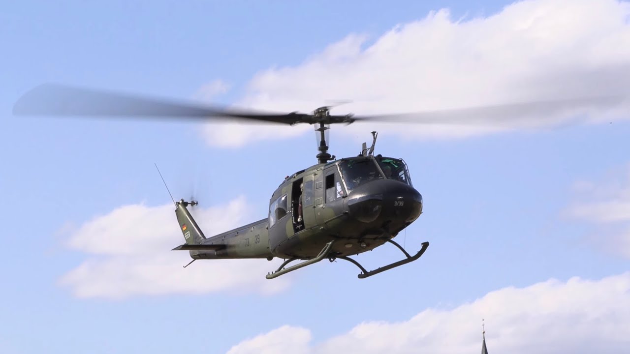 4Kᵁᴴᴰ | Fly by + Start Bell UH-1D / Huey | ex. 73+39 | D-HUEY | Segelflugplatz Malsch Letzenberg