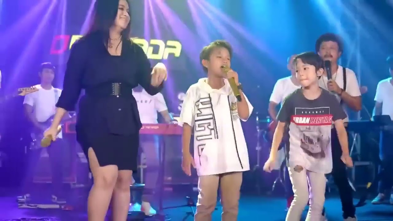 (Indonesia song) Viral song in 2022 LIVE concert!