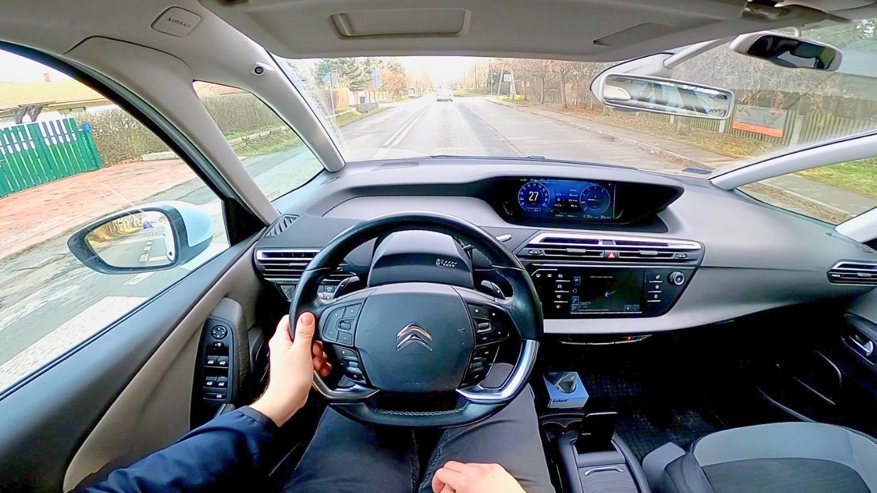 Citroen Grand Picasso (2015) 1.6 THP 165HP Automatic - POV TEST DRIVE