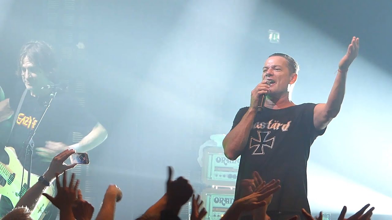 Ugly Kid Joe in concert@Paris ,le Bataclan, 05/05/2018 .