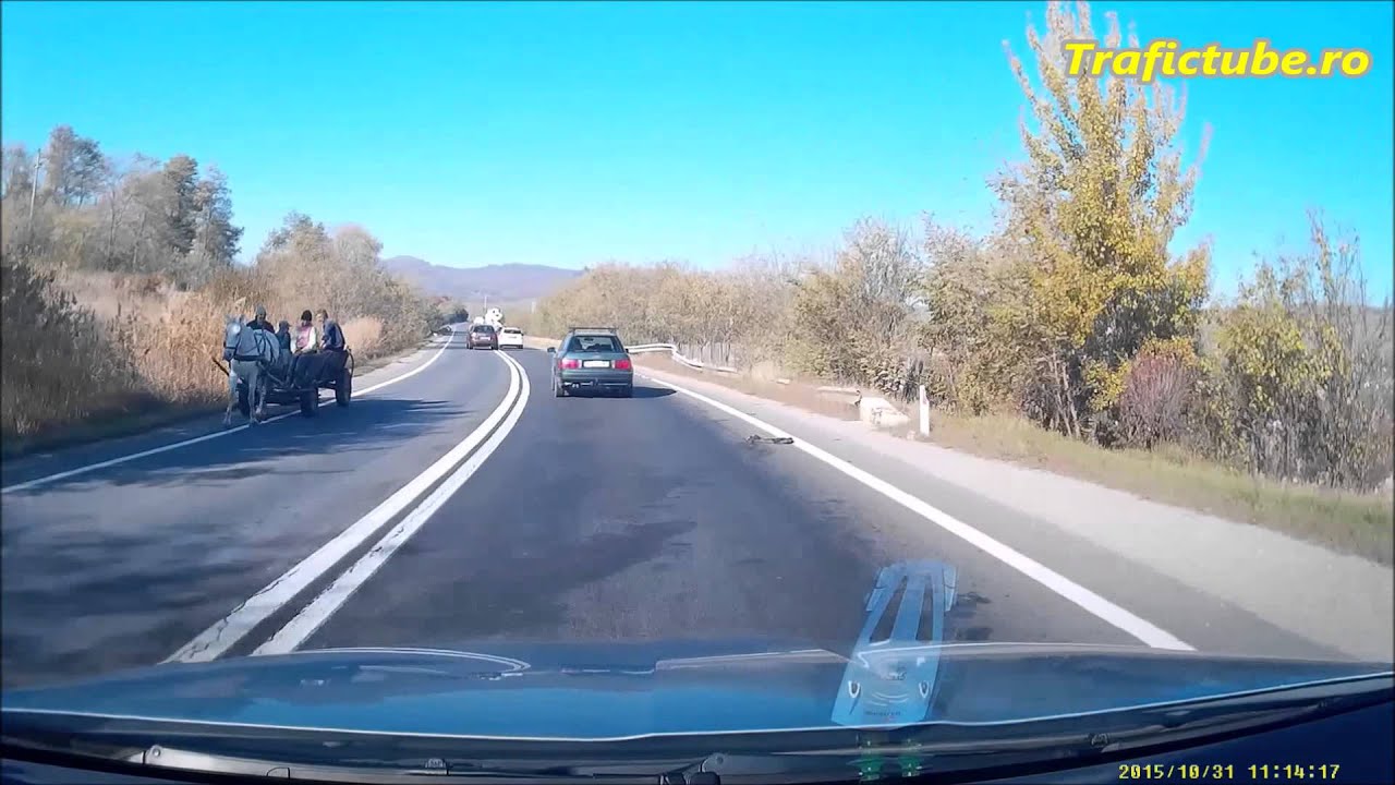 Depasiri criminale #faranumar - adunatura de inconstienti - aproape accident x4