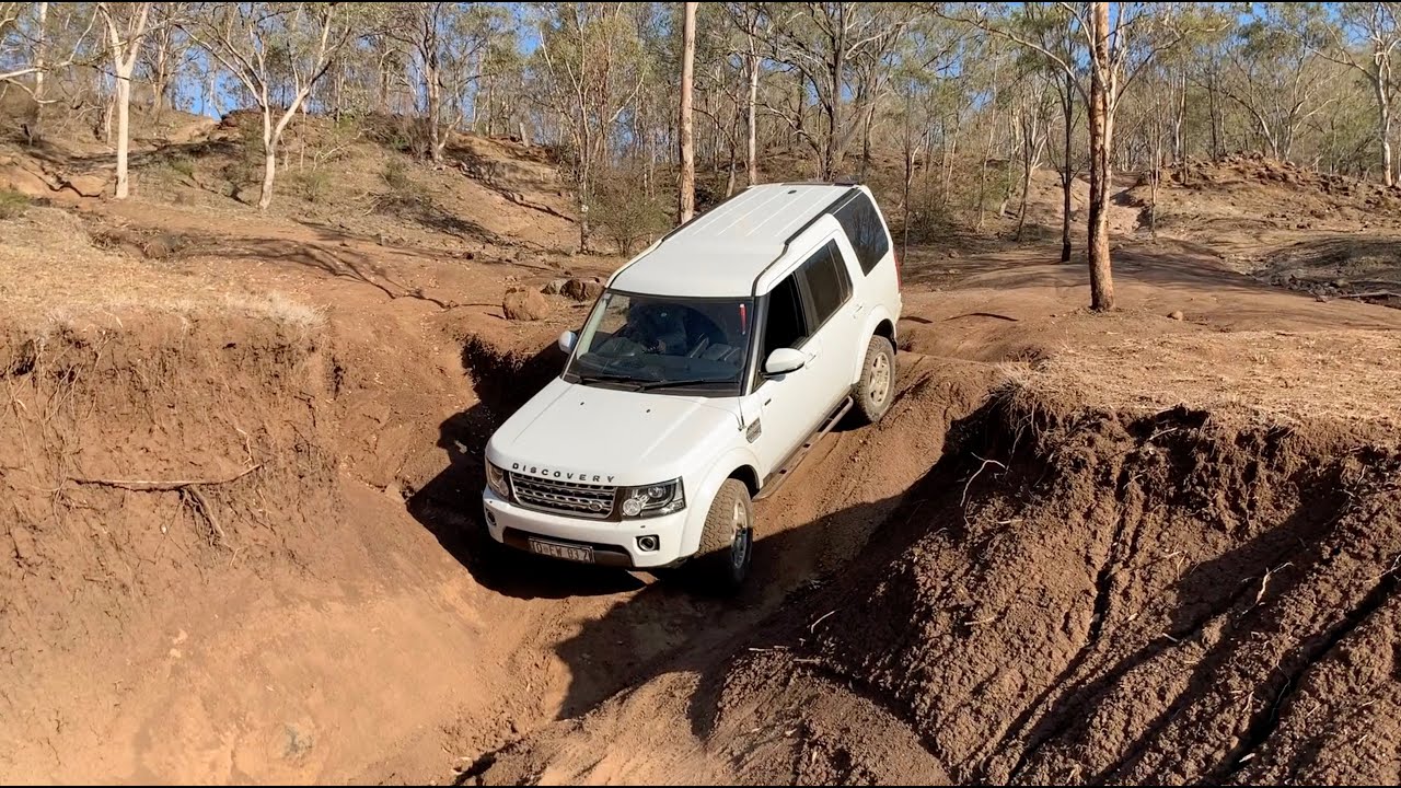 Land Rover Discovery 4 (LR4). 4WD Day Trip. Janowen Hills. Part 2 of 2