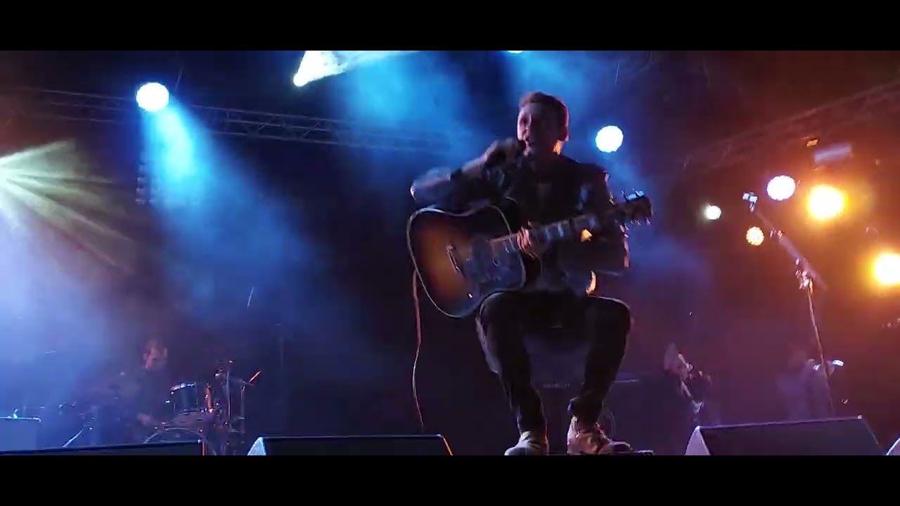 Bastian Baker 